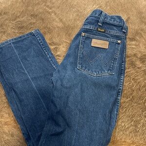 Wrangler Classic Blue Jeans